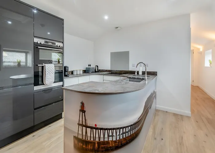 Wheel House - Uk41247 *