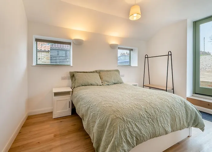 Wheel House - Uk41247 *